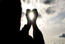 兰博电竞官网：1-0，51岁于根伟发威：率队3轮不败，升至第2+积分追平领头羊.